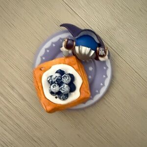 Meta knight Blueberry Danish Figure kirby at Sumire Backery Cafe miniature serie
